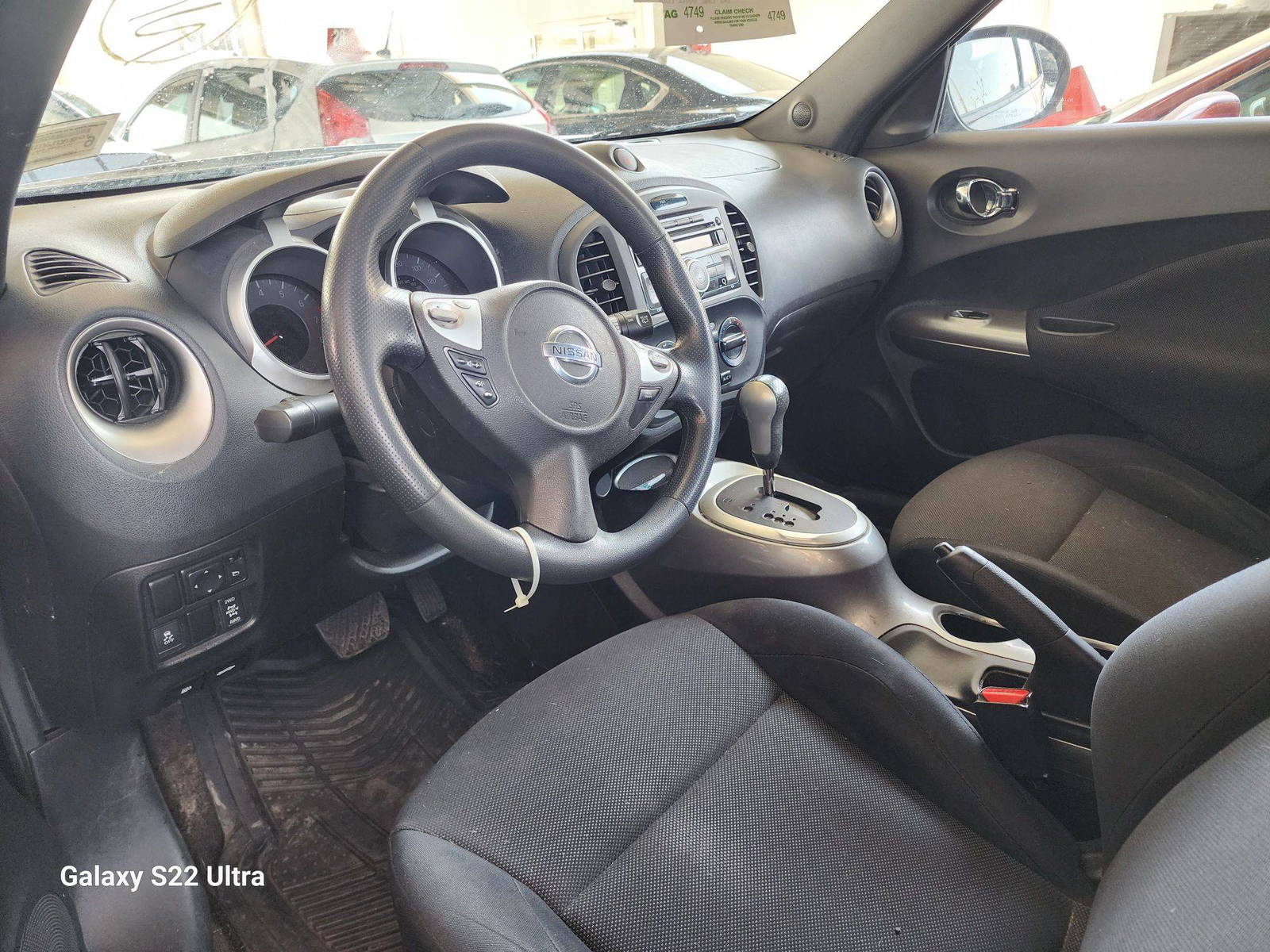 2014 NISSAN JUKE — 211161 Miles — Lot 38657403 - Marhaba Auctions Used Cars - Image 6