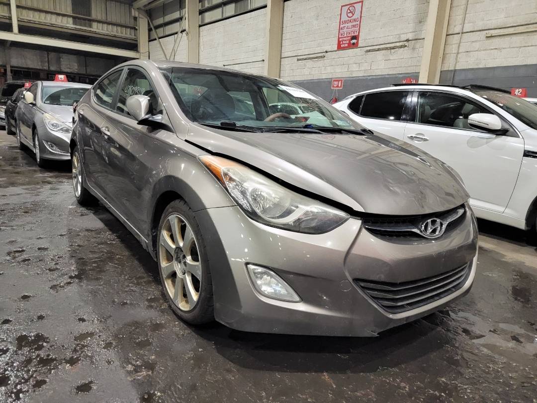 2011 HYUNDAI ELANTRA — 162055 Miles — Lot H010896 — Main - Marhaba Auctions Used Cars - Image 4