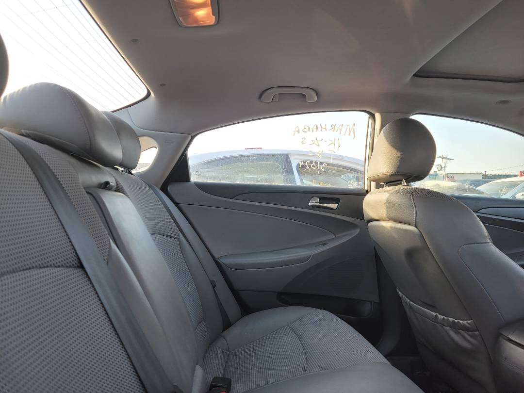 2011 HYUNDAI SONATA — 181998 Miles — Lot 44581844 - Marhaba Auctions Used Cars - Image 5