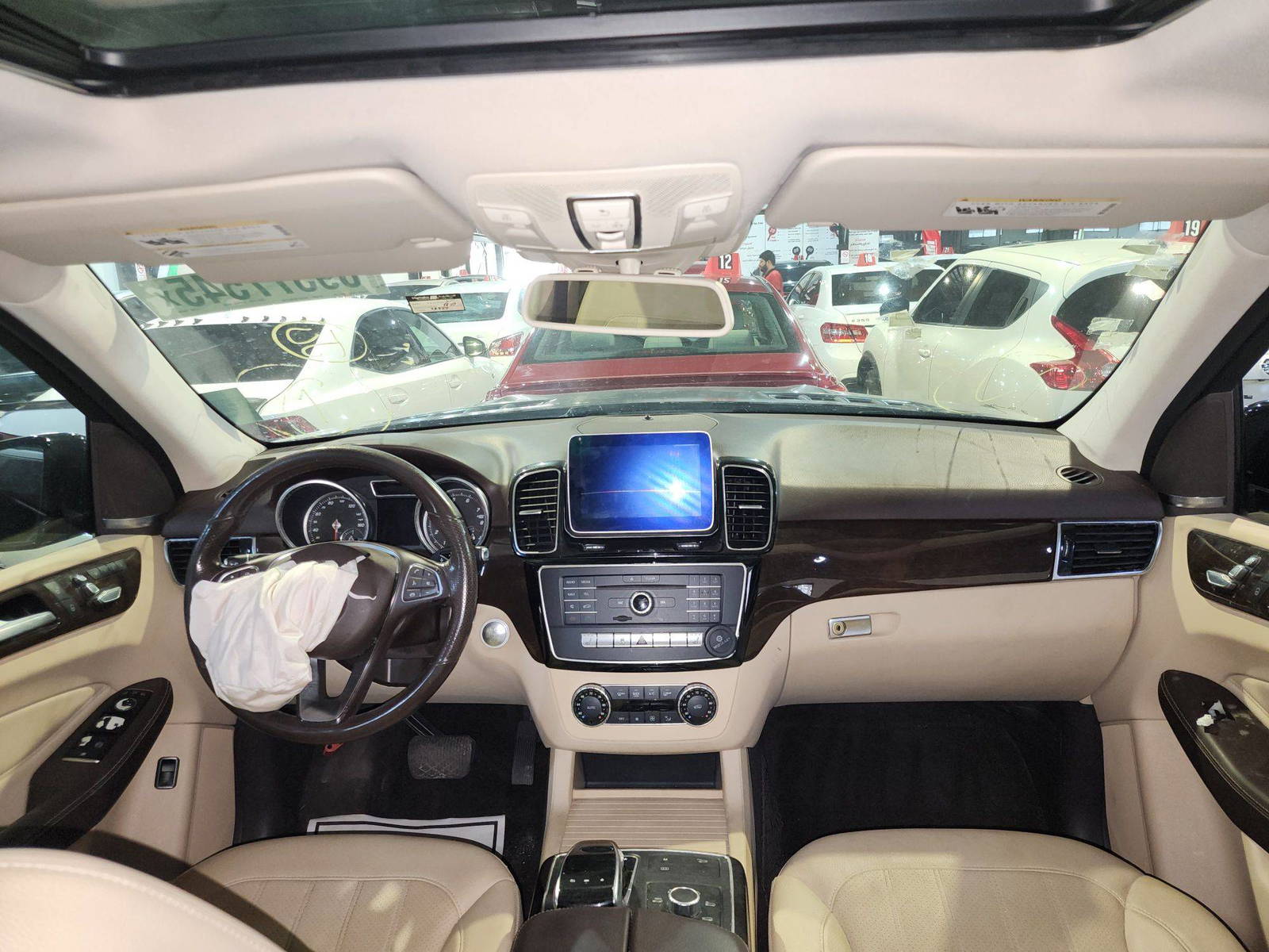 2017 MERCEDES BENZ GLE 350 — 93977 Miles — Lot A950486 — Main - Marhaba Auctions Used Cars - Image 8