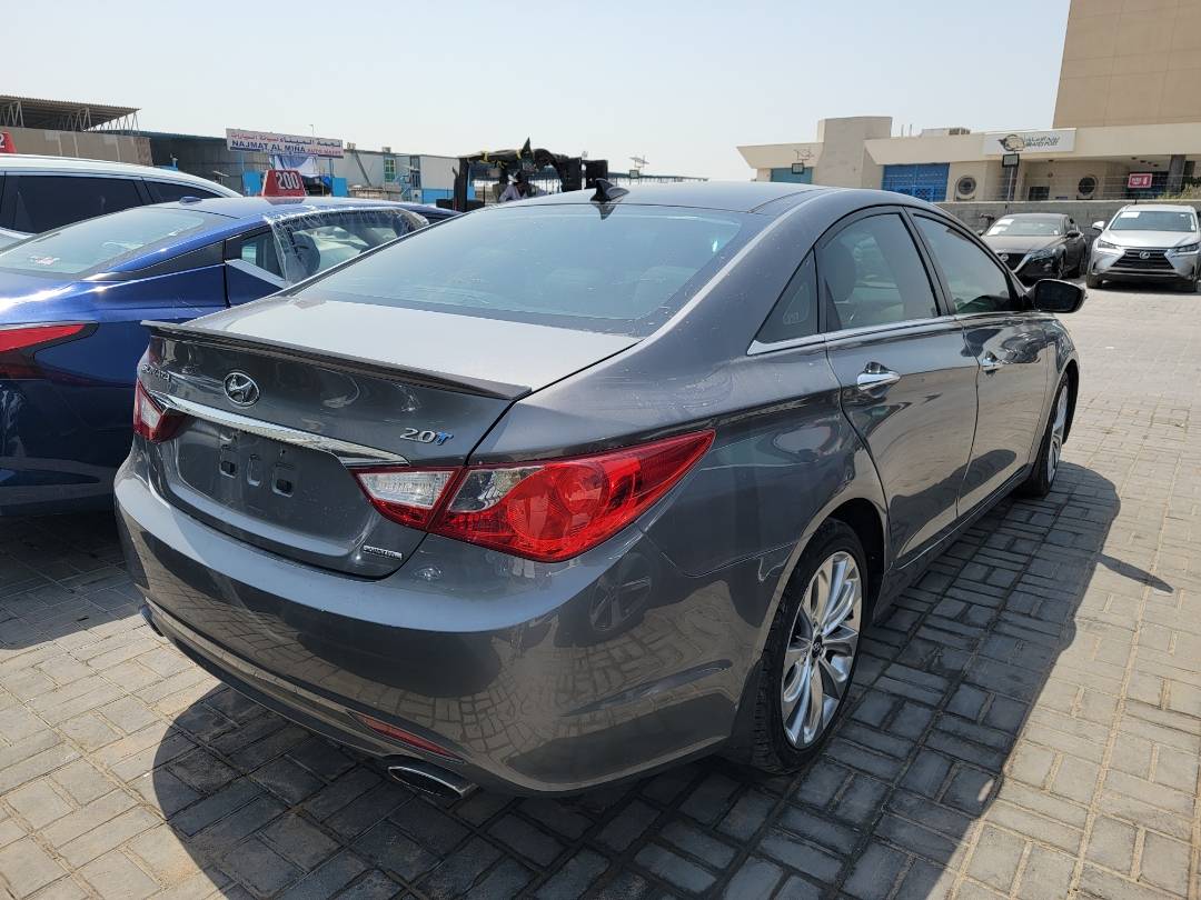 2012 HYUNDAI SONATA — 173060 Miles — Lot 3CH479137 — Main - Marhaba Auctions Used Cars - Image 5