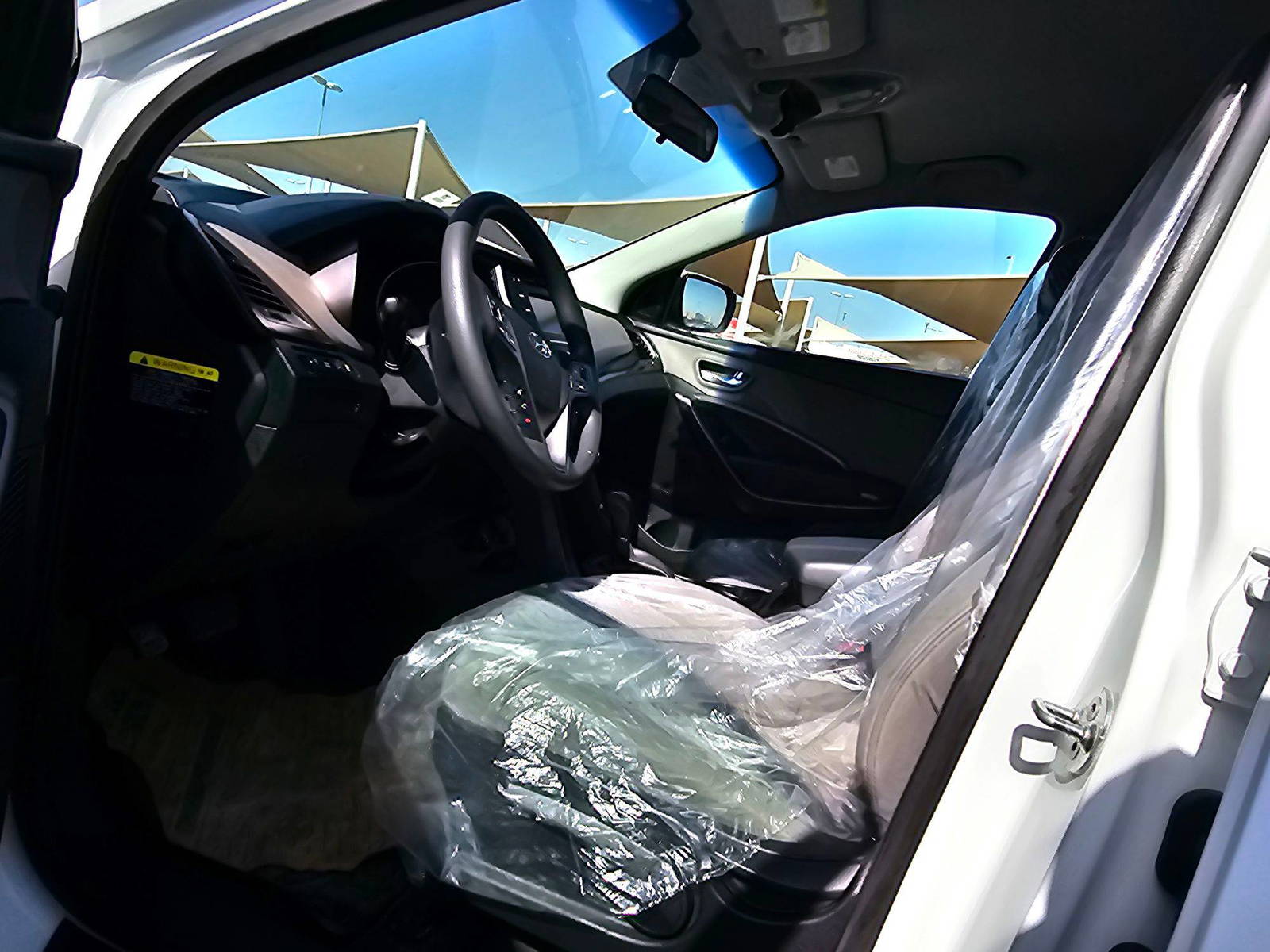 HYUNDAI SANTA FE 2018 - Marhaba Auction Used Cars - Image 8