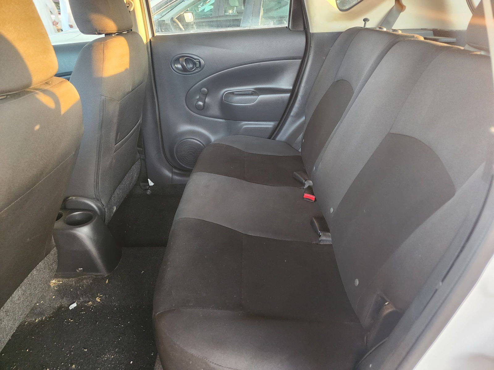 2015 NISSAN VERSA NOTE — 183310 Miles — Lot 44779294 — Main - Marhaba Auctions Used Cars - Image 7