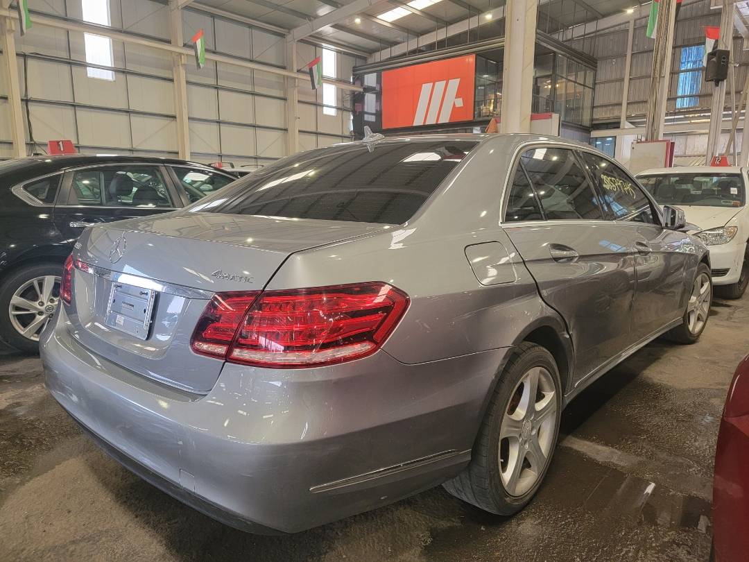 2015 MERCEDES BENZ E 350 — 167752 Miles — Lot 38579745 — Souq - Marhaba Auctions Used Cars - Image 3
