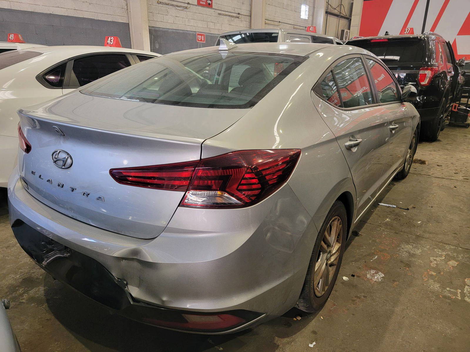 2020 HYUNDAI ELANTRA — 209596 Miles — Lot 84205655 — Main - Marhaba Auctions Used Cars - Image 5