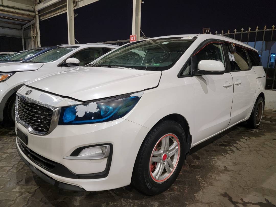 2019 KIA SEDONA — 162529 KM — Lot 6444385 — Main - Marhaba Auctions Used Cars - Image 5