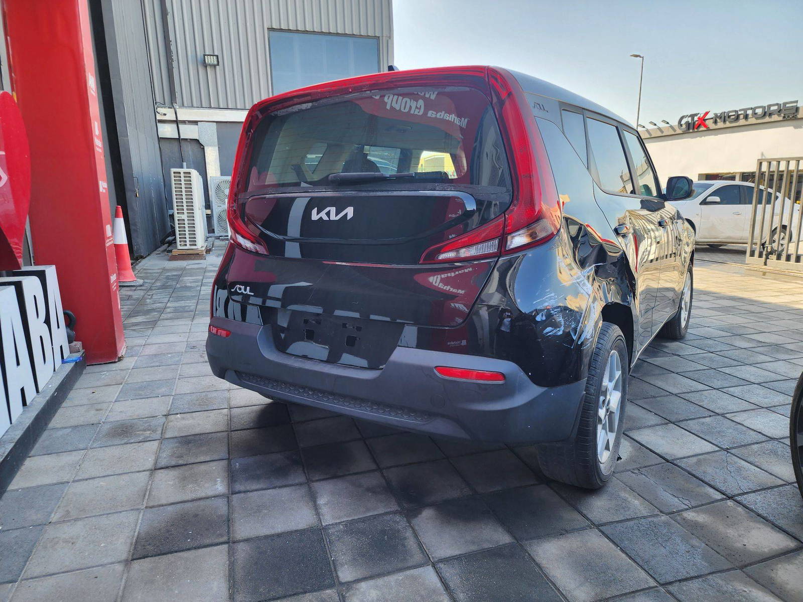 2022 KIA SOUL — 74021 Miles — Lot 5N7179345 — Souq - Marhaba Auctions Used Cars - Image 5