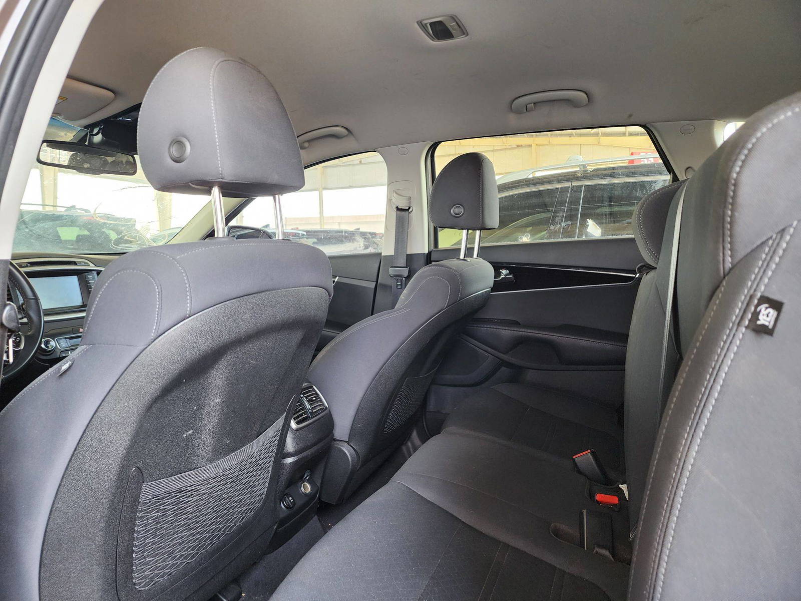 2019 KIA SORENTO — 146874 Miles — Lot 36601 — Souq - Marhaba Auctions Used Cars - Image 6