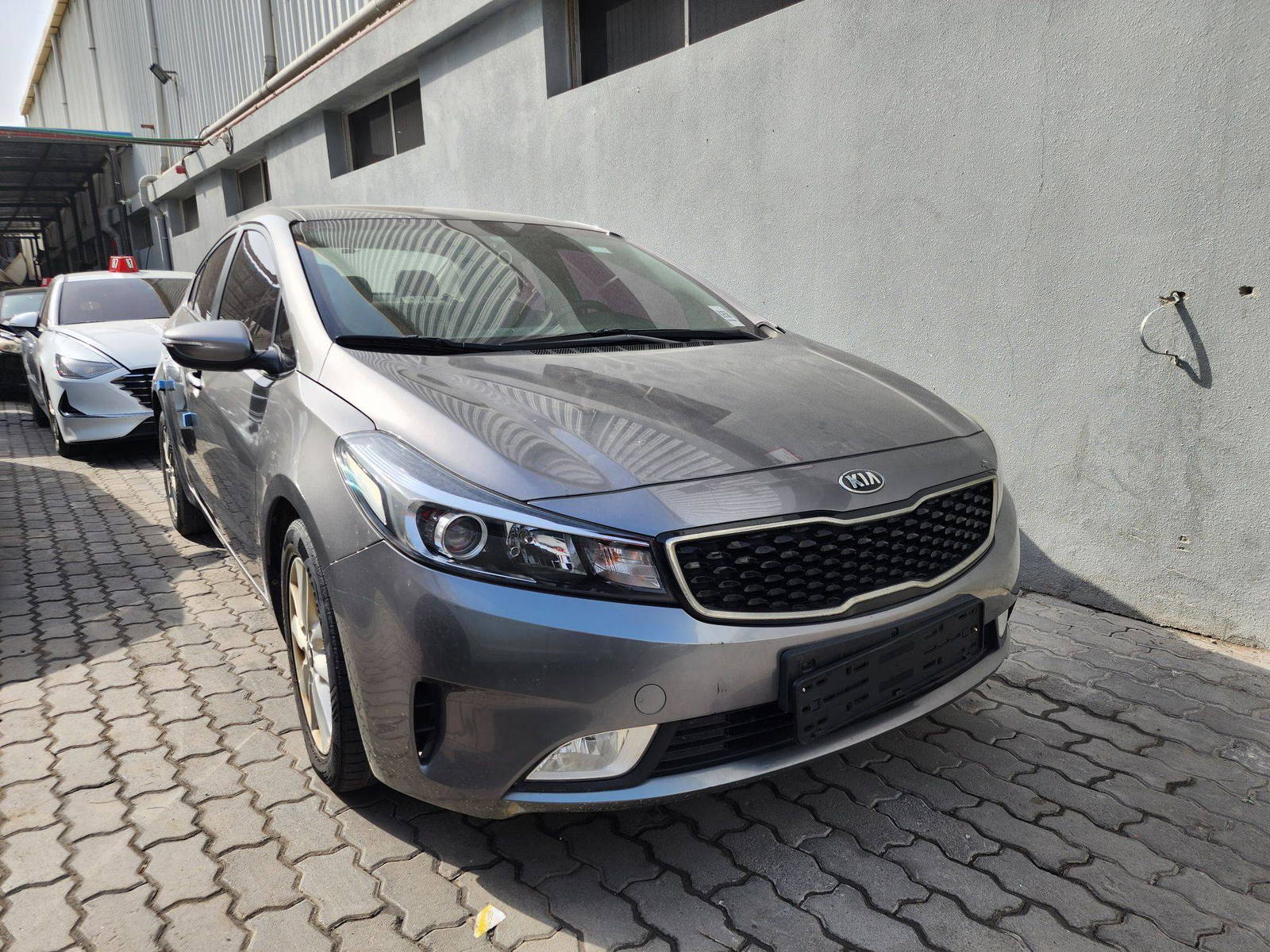 2017 KIA K3 — 279440 KM — Lot 662897 — Main - Marhaba Auctions Used Cars - Image 9