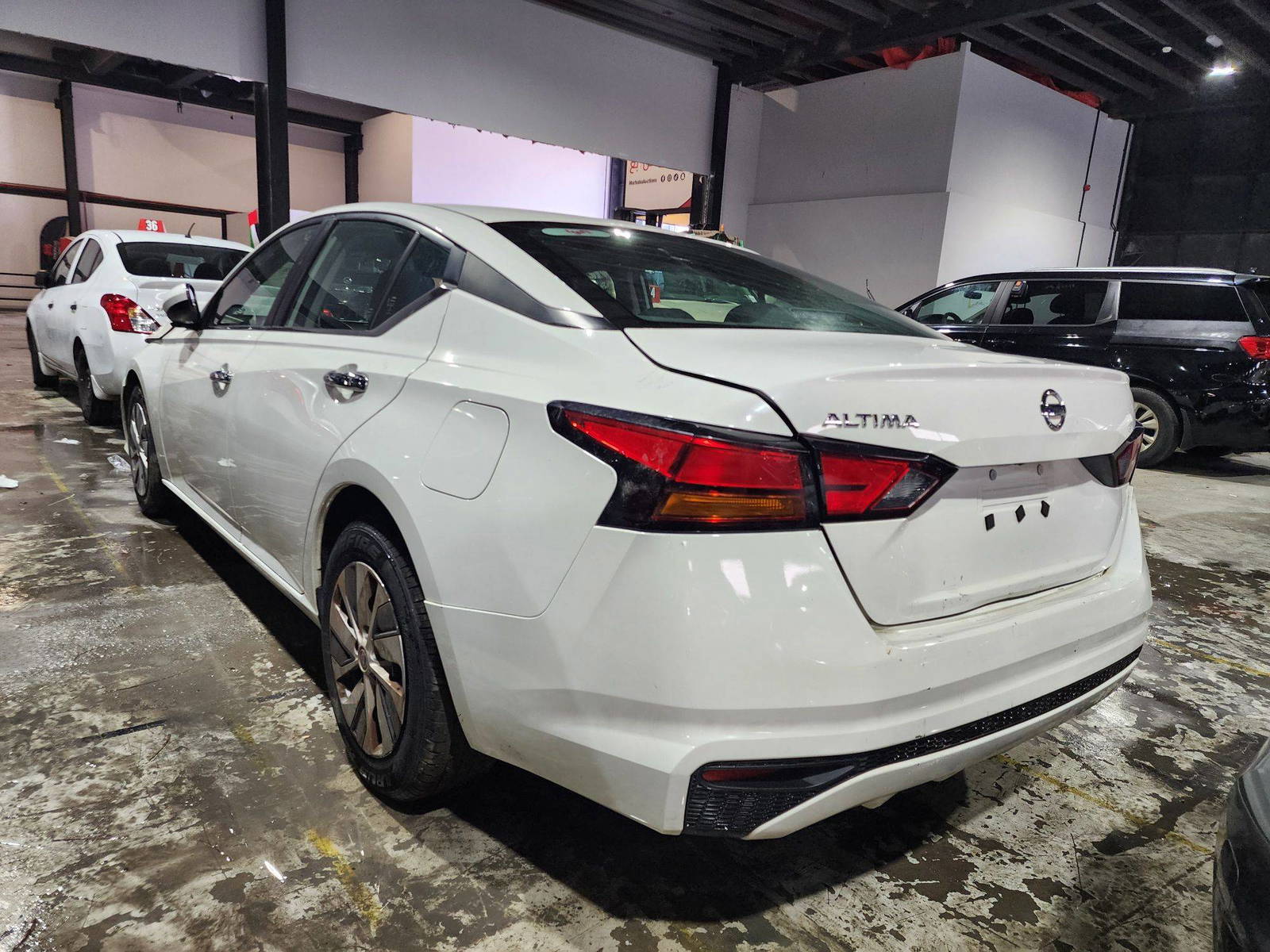 2022 NISSAN ALTIMA — 106276 Miles — Lot 64066 — Main - Marhaba Auctions Used Cars - Image 4