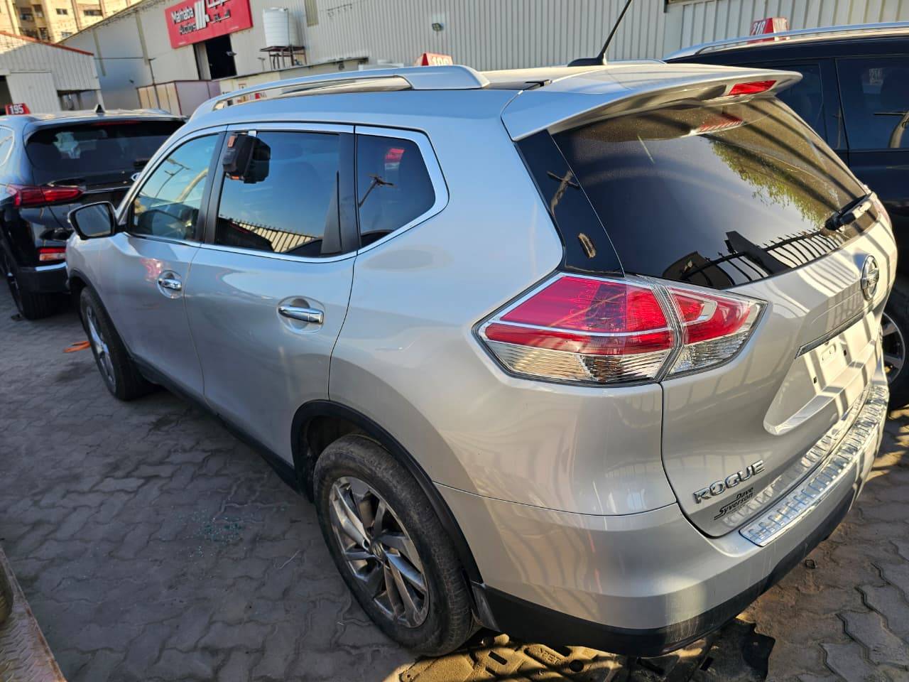 2015 NISSAN ROGUE — 158038 Miles — Lot V7FC799095 — Main - Marhaba Auctions Used Cars - Image 5