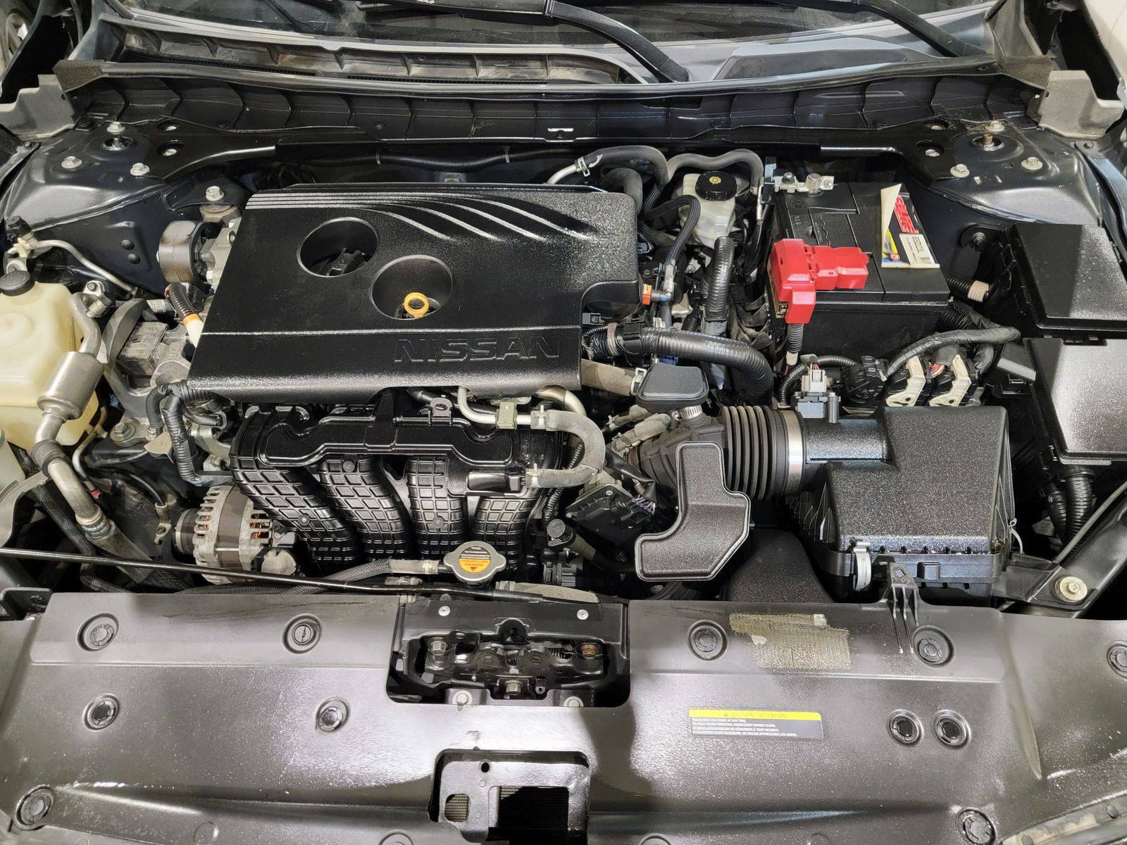 2019 NISSAN ALTIMA — 194161 KM — Lot 205839 — Souq - Marhaba Auctions Used Cars - Image 9