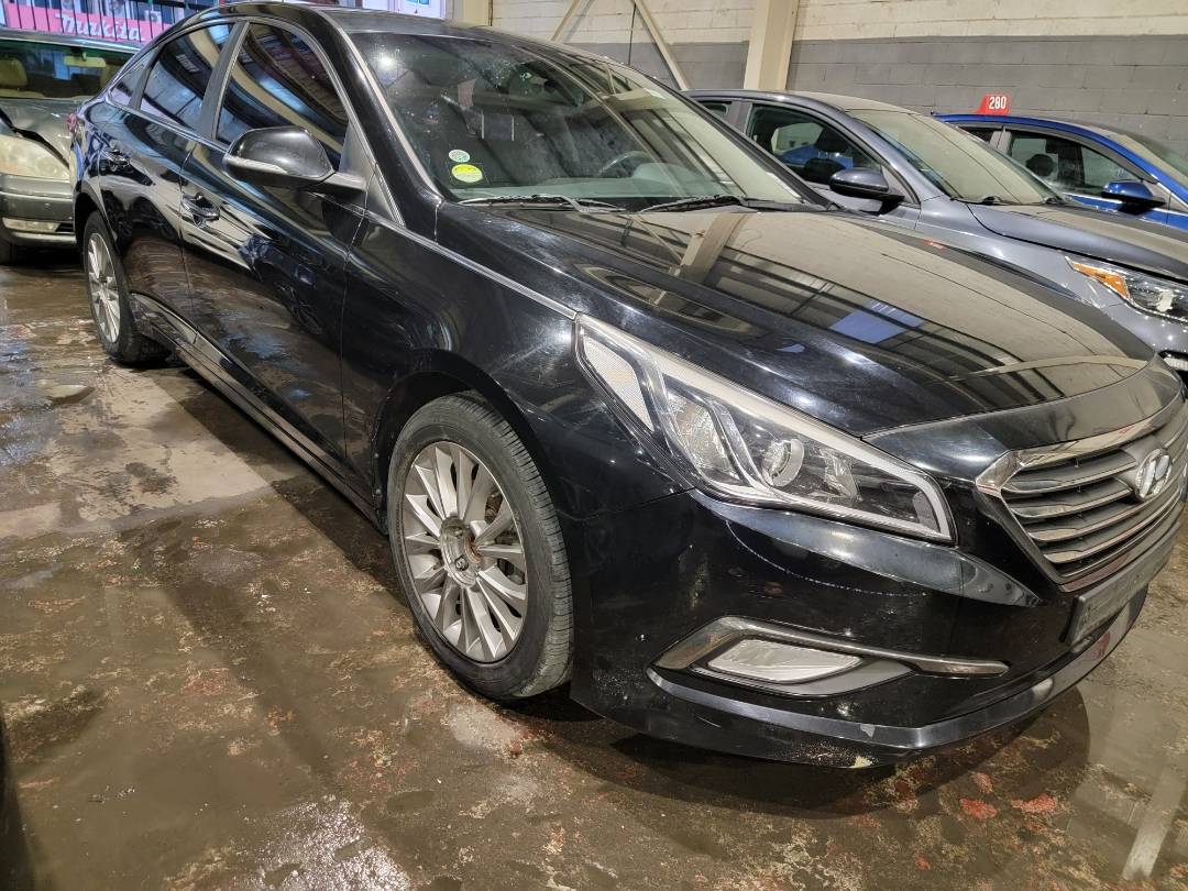 2015 HYUNDAI SONATA — 144764 KM — Lot 024153 — Ind. 12 - Marhaba Auctions Used Cars - Image 3