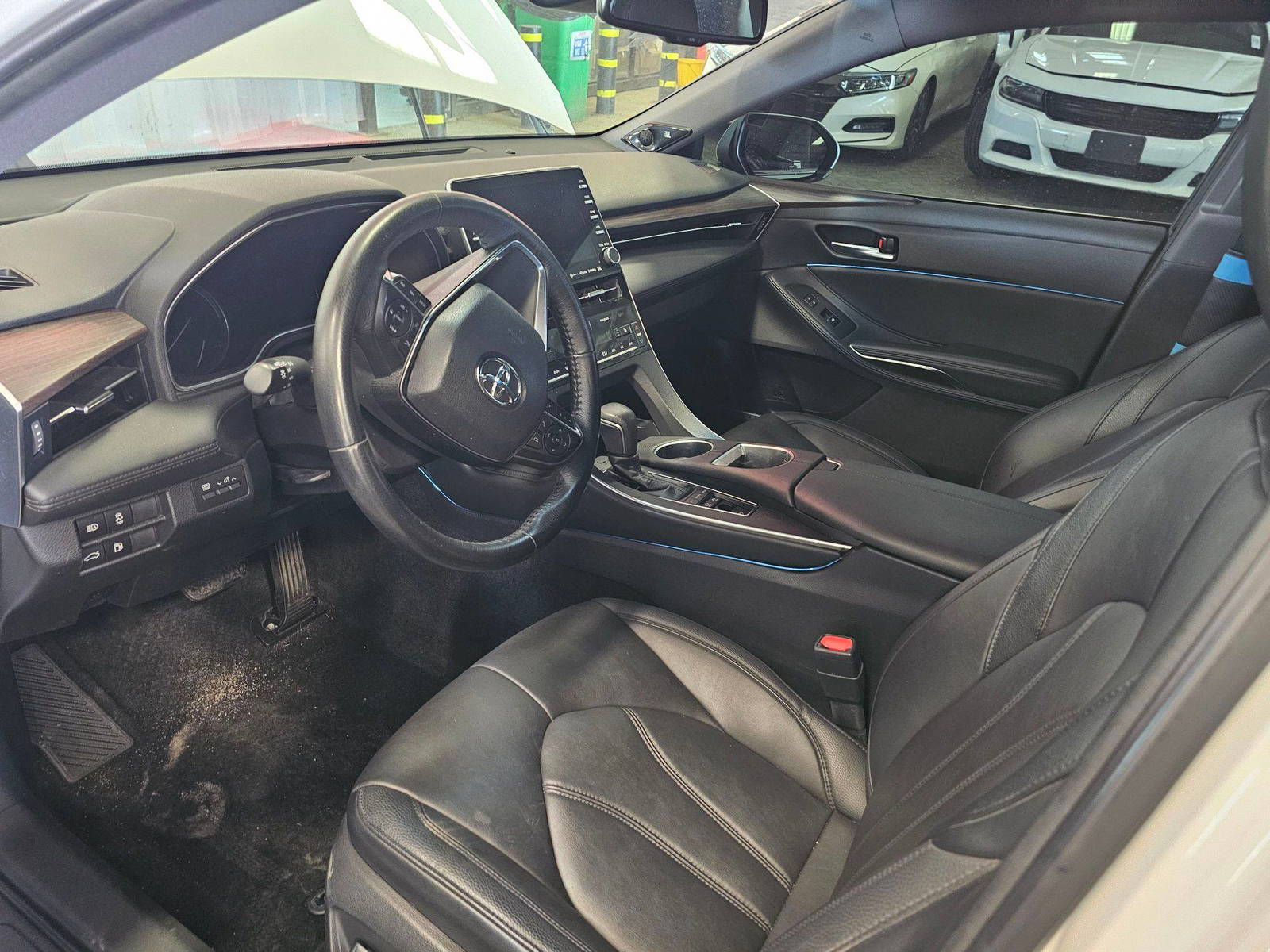 2019 TOYOTA AVALON — 113401 Miles — Lot 85666325 — Main - Marhaba Auctions Used Cars - Image 6