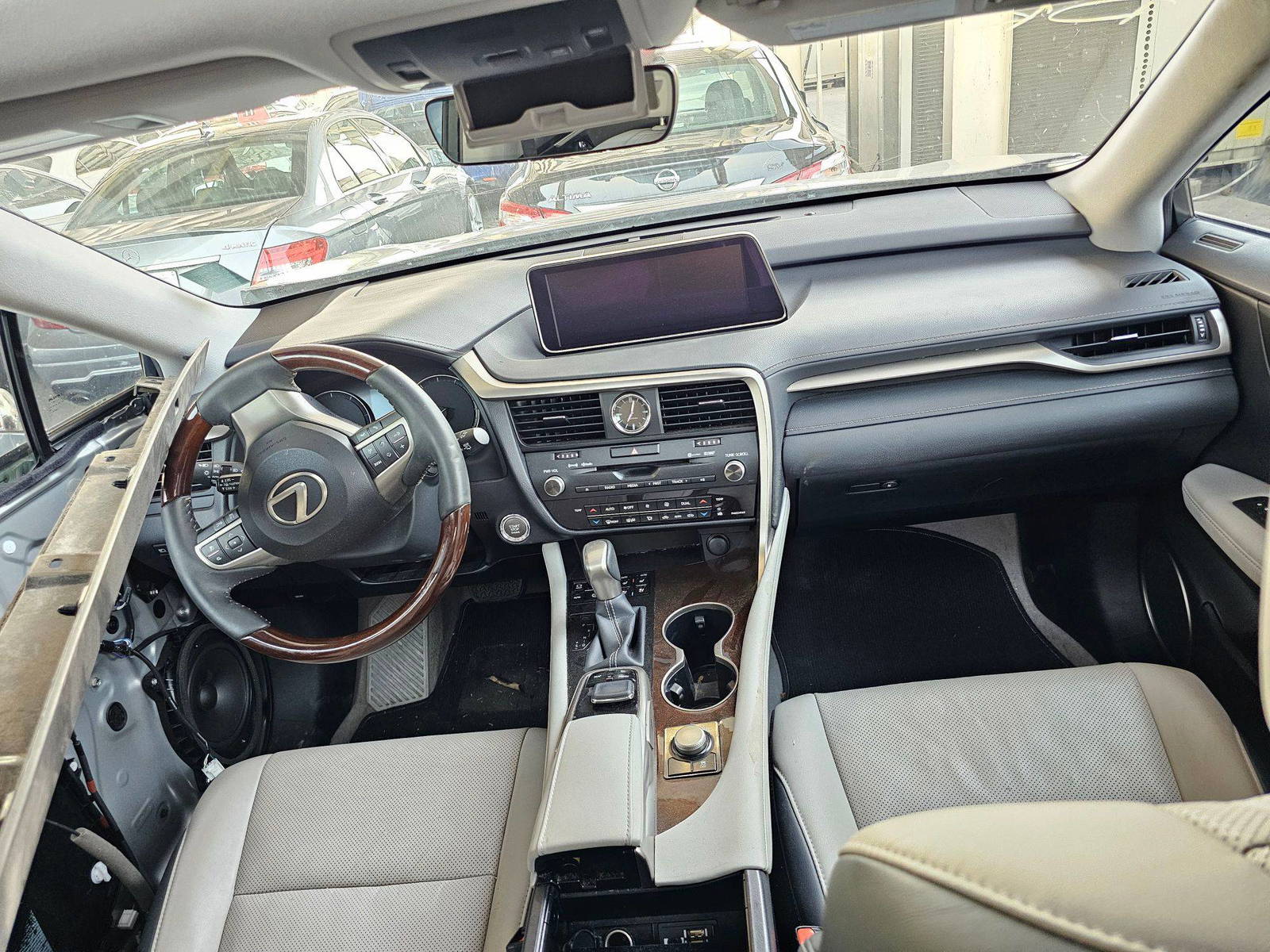 2019 LEXUS RX 350 — 55933 Miles — Lot C122537 — Souq - Marhaba Auctions Used Cars - Image 6