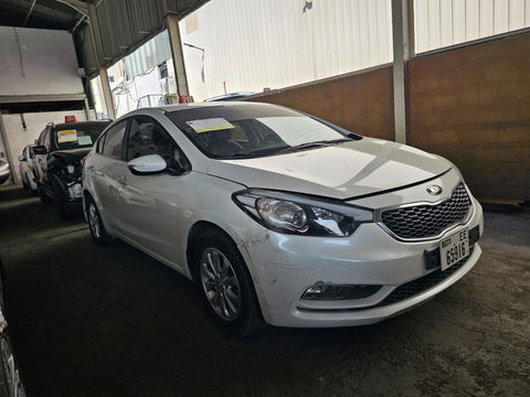 2015 KIA K3 at Marhaba Auctions