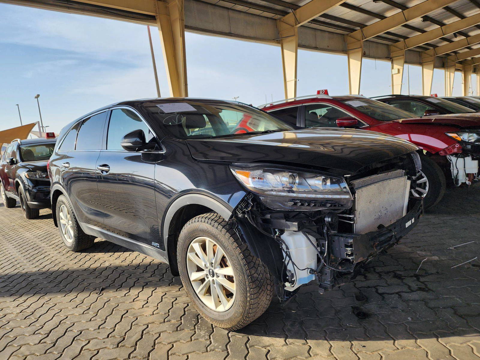 2020 KIA SORENTO — 138002 KM — Lot 49783564 — Souq - Marhaba Auctions Used Cars - Image 4