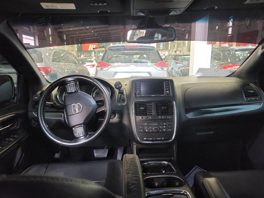 2019 DODGE CARAVAN — 80744 Miles — Lot R547014 — Main - Marhaba Auctions Used Cars - Image 7