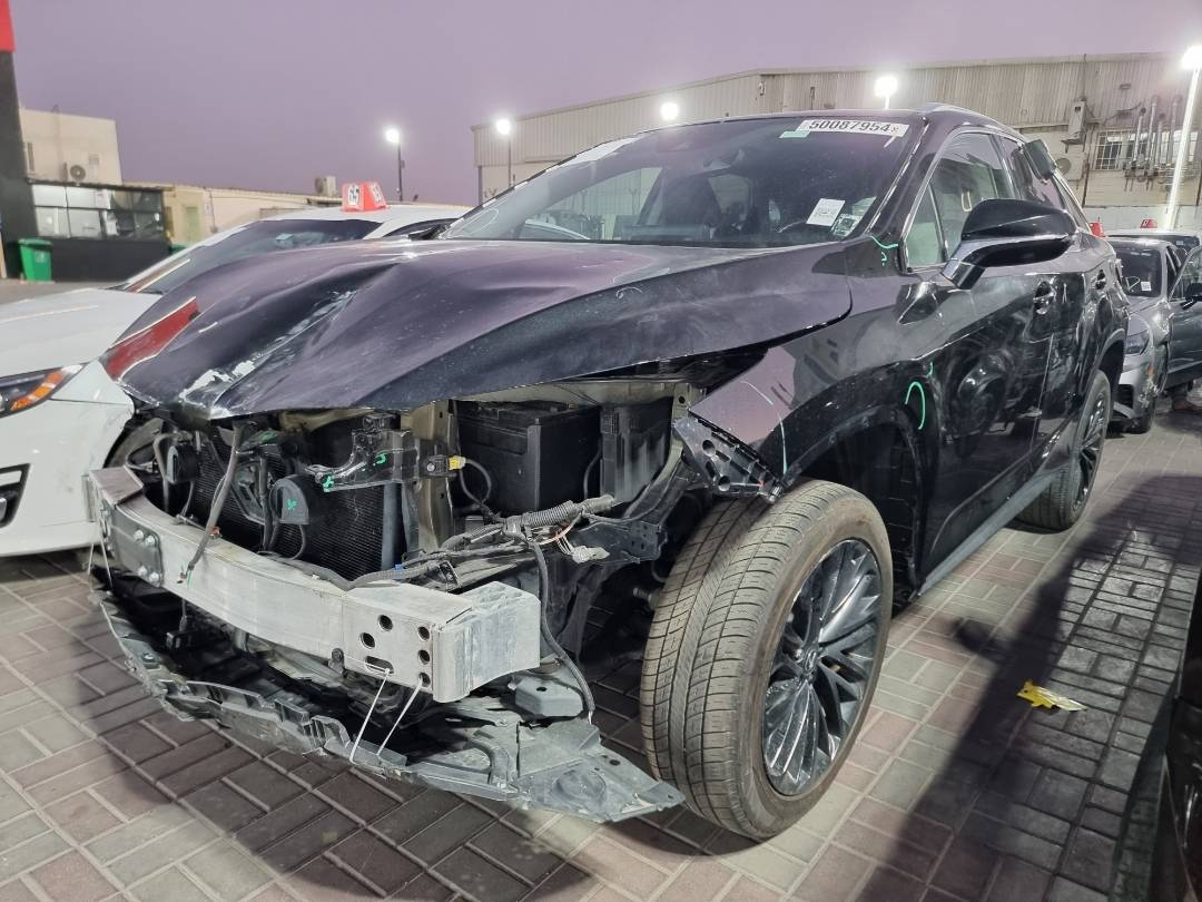 2022 LEXUS RX 350 — 47161 Miles — Lot 1254874 — Souq - Marhaba Auctions Used Cars - Image 4