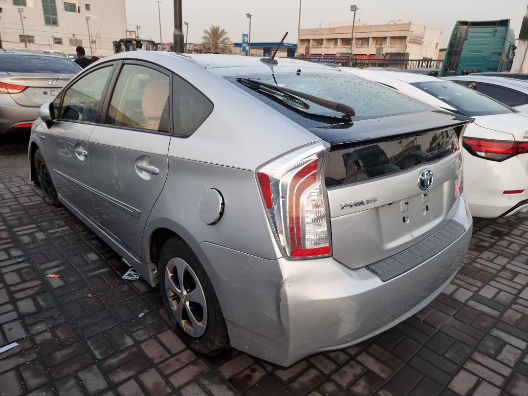 2013 TOYOTA PRIUS — 160391 Miles — Lot 215478 — Ind. 12 - Marhaba Auctions Used Cars - Image 5