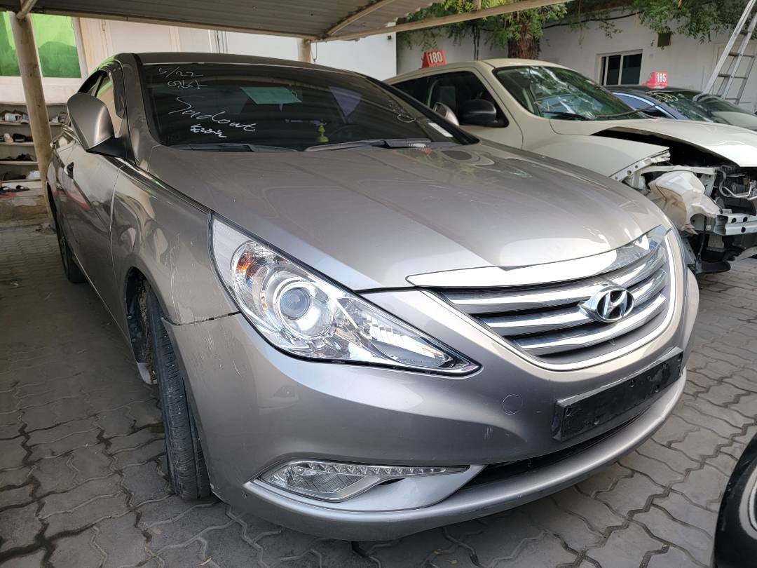 HYUNDAI SONATA 2013 - Marhaba Auction Used Cars - Image 4