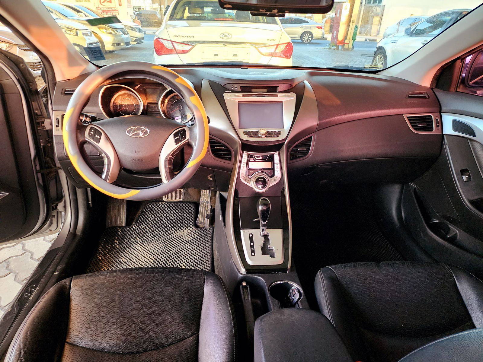 2012 HYUNDAI AVANTE — 126848 KM — Lot 229281 — Ind. 12 - Marhaba Auctions Used Cars - Image 7