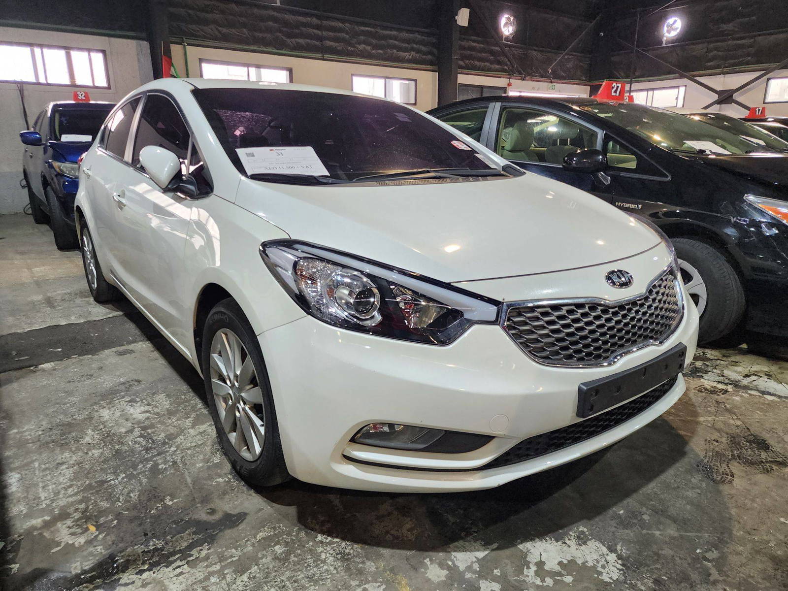 2013 KIA K3 — 163222 KM — Lot 834172 — Al Quoz - Marhaba Auctions Used Cars - Image 3