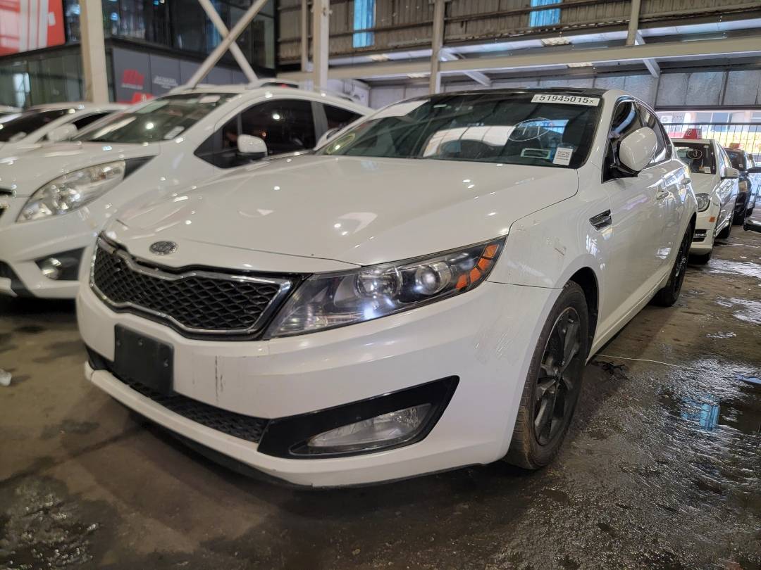 2011 KIA OPTIMA — 170118 Miles — Lot B5163880 — Souq - Marhaba Auctions Used Cars - Image 5