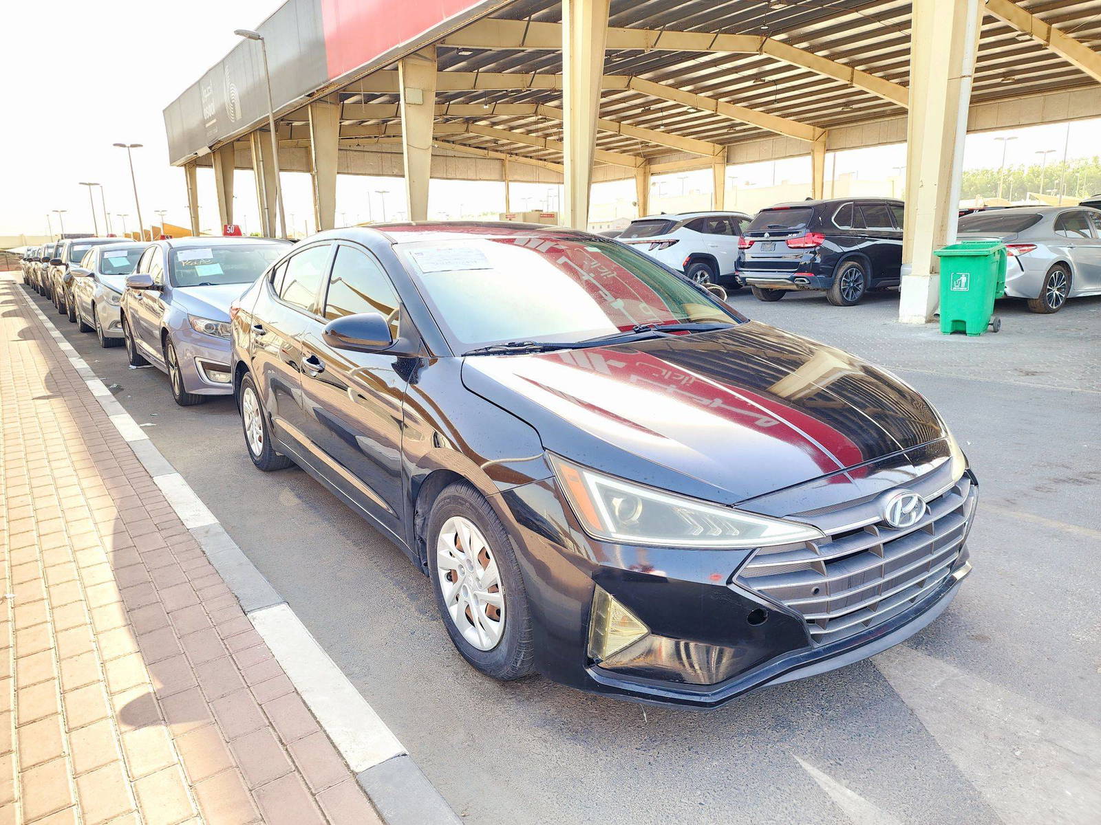 2019 HYUNDAI ELANTRA — 48224 Miles — Lot KH487875 — Souq - Marhaba Auctions Used Cars - Image 4