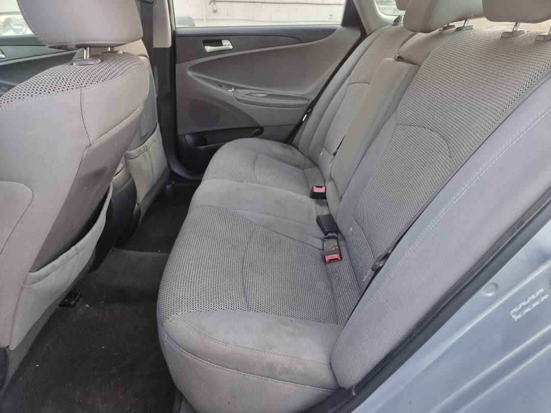 2011 HYUNDAI SONATA — 236736 Miles — Lot 215487 — Ind. 12 - Marhaba Auctions Used Cars - Image 8