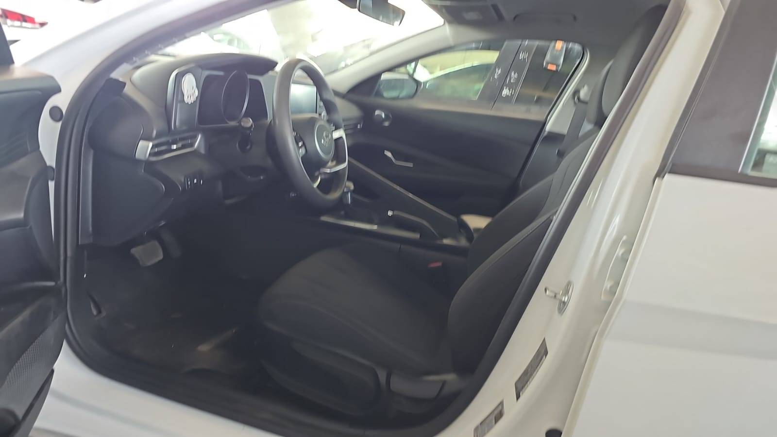 HYUNDAI ELANTRA 2021 - Marhaba Auction Used Cars - Image 6