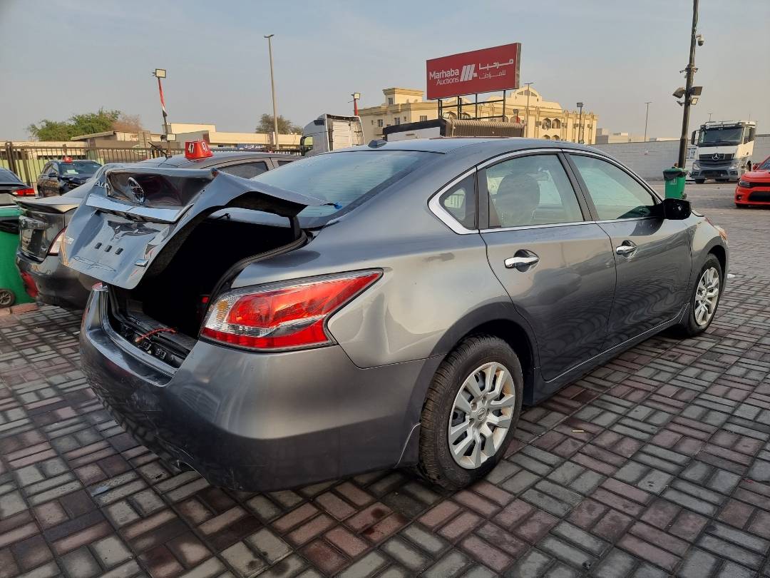 2014 NISSAN ALTIMA — 168445 Miles — Lot 125478 — Main - Marhaba Auctions Used Cars - Image 4