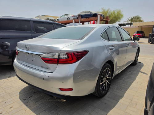 2017 LEXUS ES 350 for sale at Marhaba Auctions
