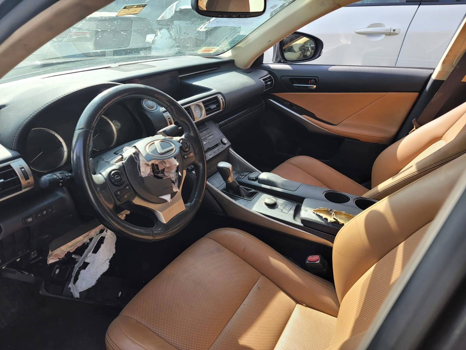 LEXUS IS 300 2016 - Marhaba Auction Used Cars - Image 10