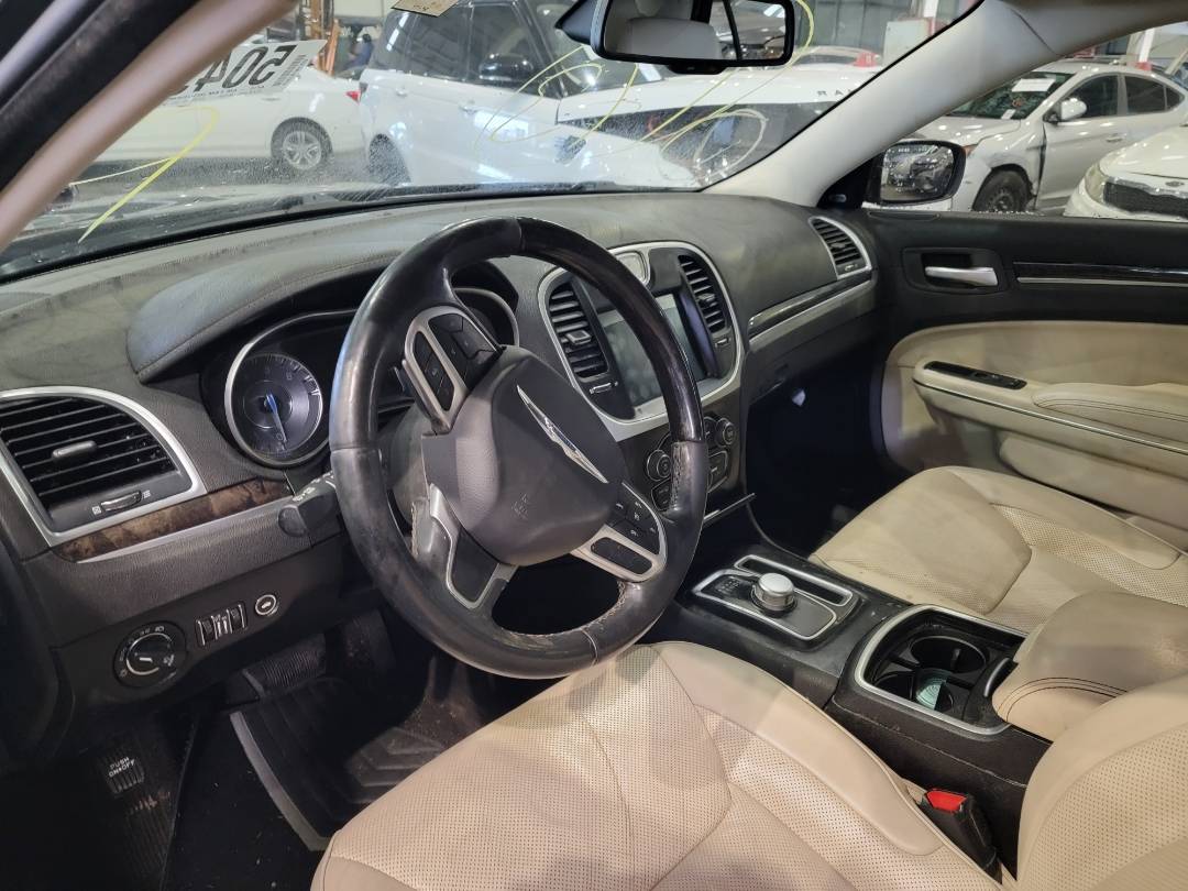 2018 CHRYSLER 300 — 99496 Miles — Lot 2JH160306 — Main - Marhaba Auctions Used Cars - Image 9