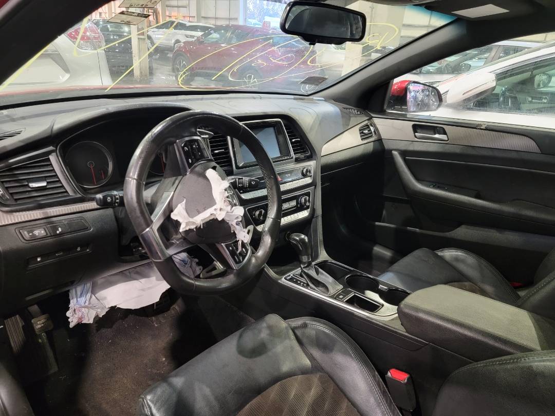 2018 HYUNDAI SONATA — 61096 Miles — Lot H688930 — Main - Marhaba Auctions Used Cars - Image 9
