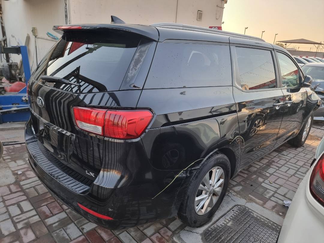 KIA SEDONA 2015 - Marhaba Auction Used Cars - Image 4