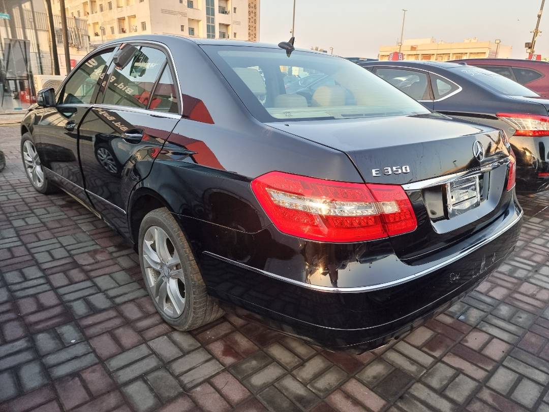 2010 MERCEDES BENZ E 350 — 111819 Miles — Lot 215478 — Main - Marhaba Auctions Used Cars - Image 5