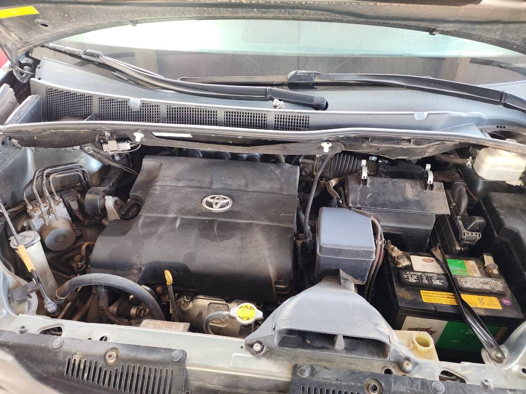 2014 TOYOTA SIENNA — 164 888 Miles — Lot 67107773 - Marhaba Auctions Used Cars - Image 3