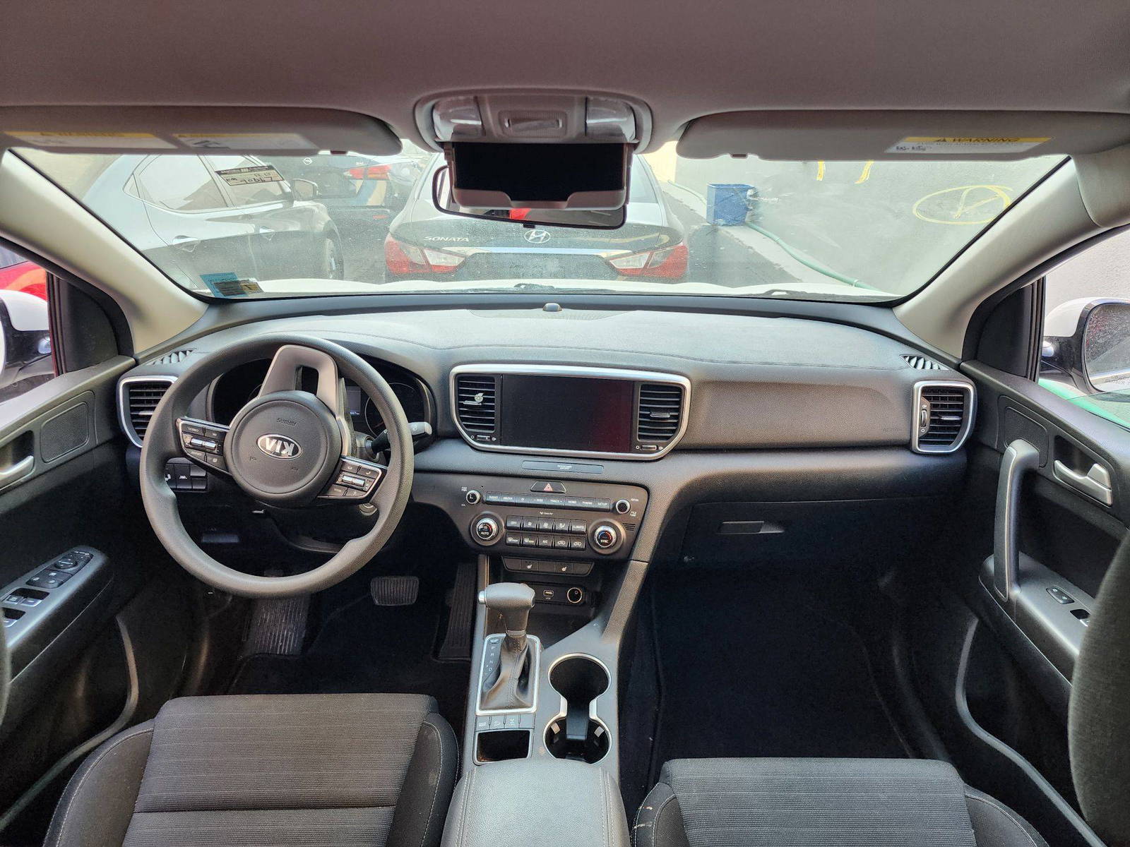 2020 KIA SPORTAGE — 90667 KM — Lot 124578 — Main - Marhaba Auctions Used Cars - Image 8