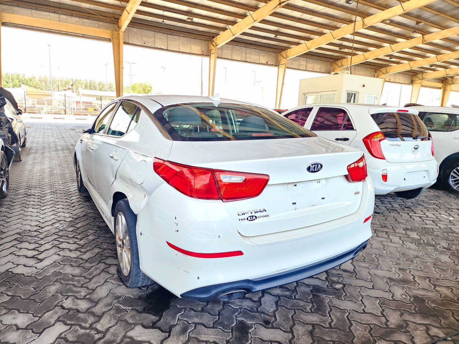 2015 KIA OPTIMA — 166193 Miles — Lot 70F5615792 — Souq - Marhaba Auctions Used Cars - Image 3