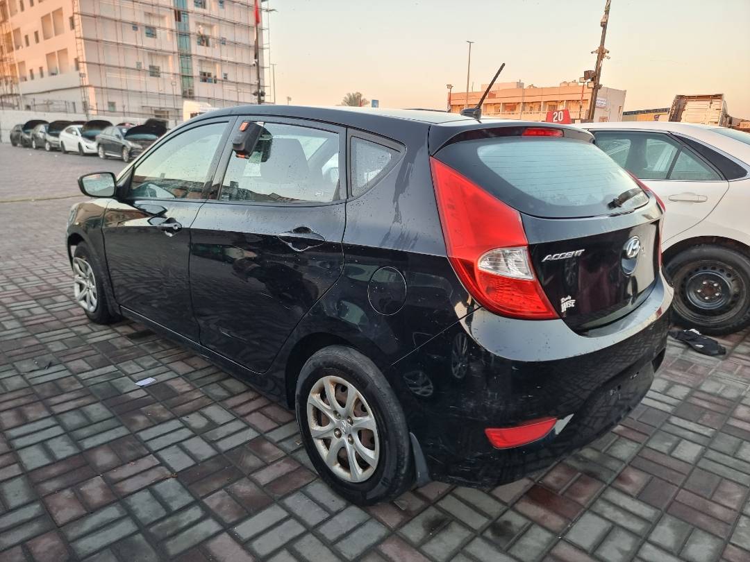 2012 HYUNDAI ACCENT — 105127 Miles — Lot 42512 — Main - Marhaba Auctions Used Cars - Image 4