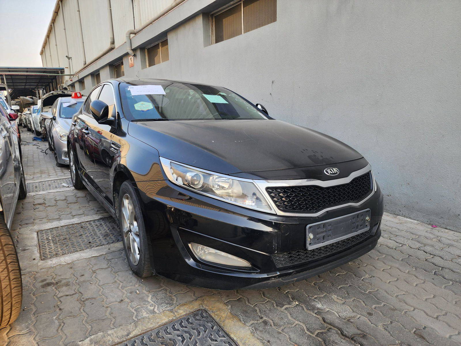 2013 KIA K5 — 97504 KM — Lot 420834 — Al Quoz - Marhaba Auctions Used Cars - Image 3