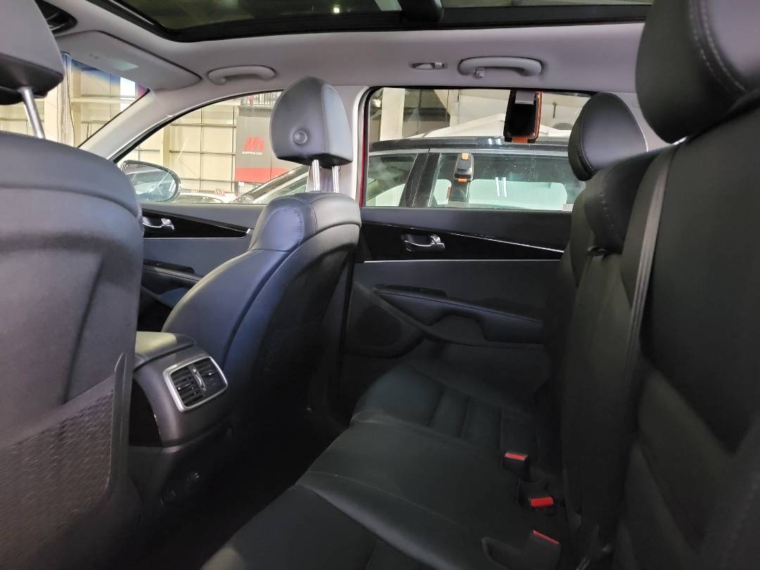 2020 KIA SORENTO — 48117 Miles — Lot 86761384 — Ind. 12 - Marhaba Auctions Used Cars - Image 7