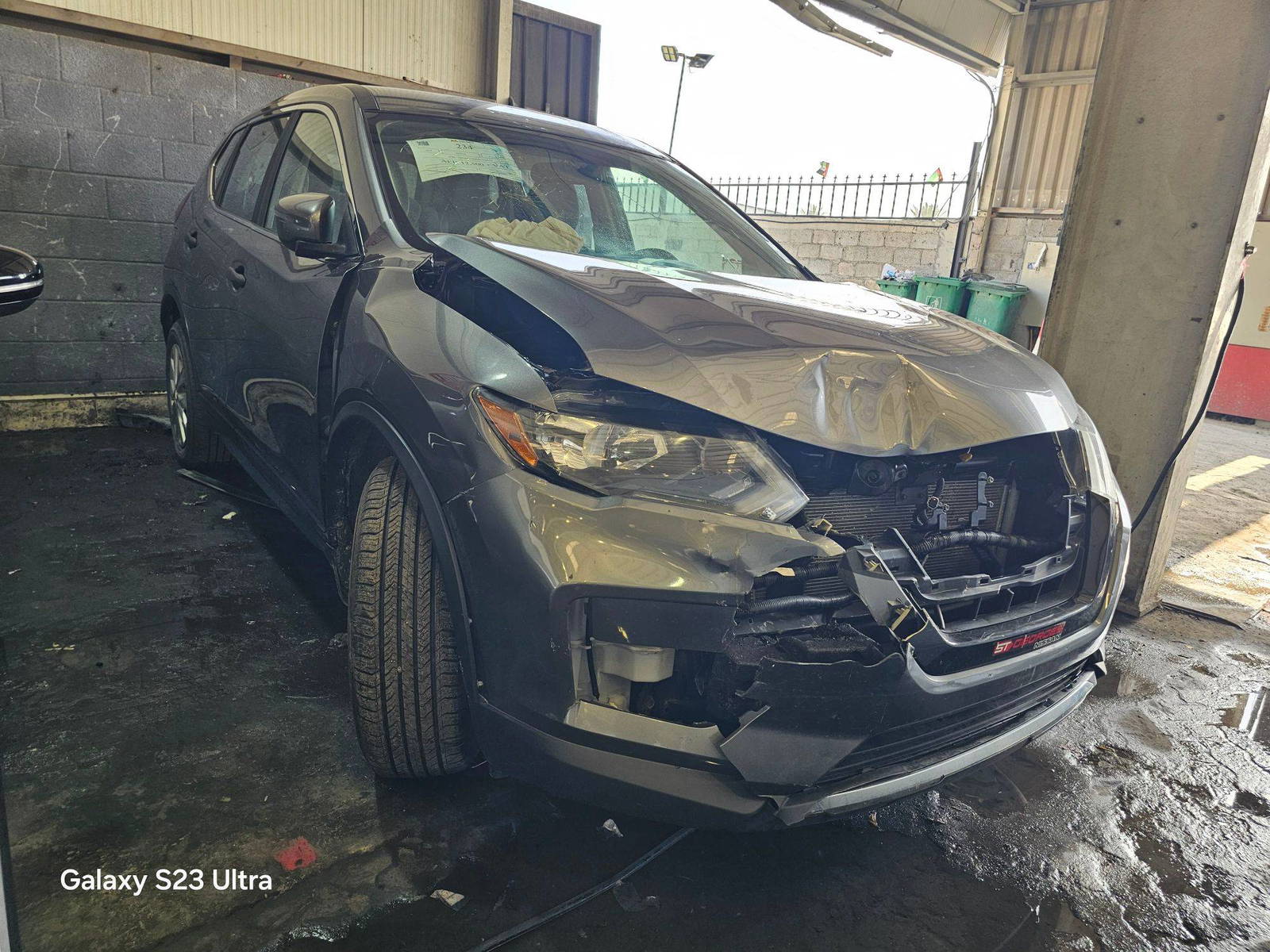 2018 NISSAN ROGUE — 156574 KM — Lot 60442215 — Main - Marhaba Auctions Used Cars - Image 4