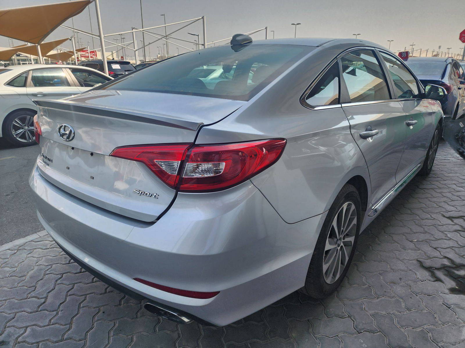 2016 HYUNDAI SONATA — 119825 Miles — Lot 82158013 — Main - Marhaba Auctions Used Cars - Image 4