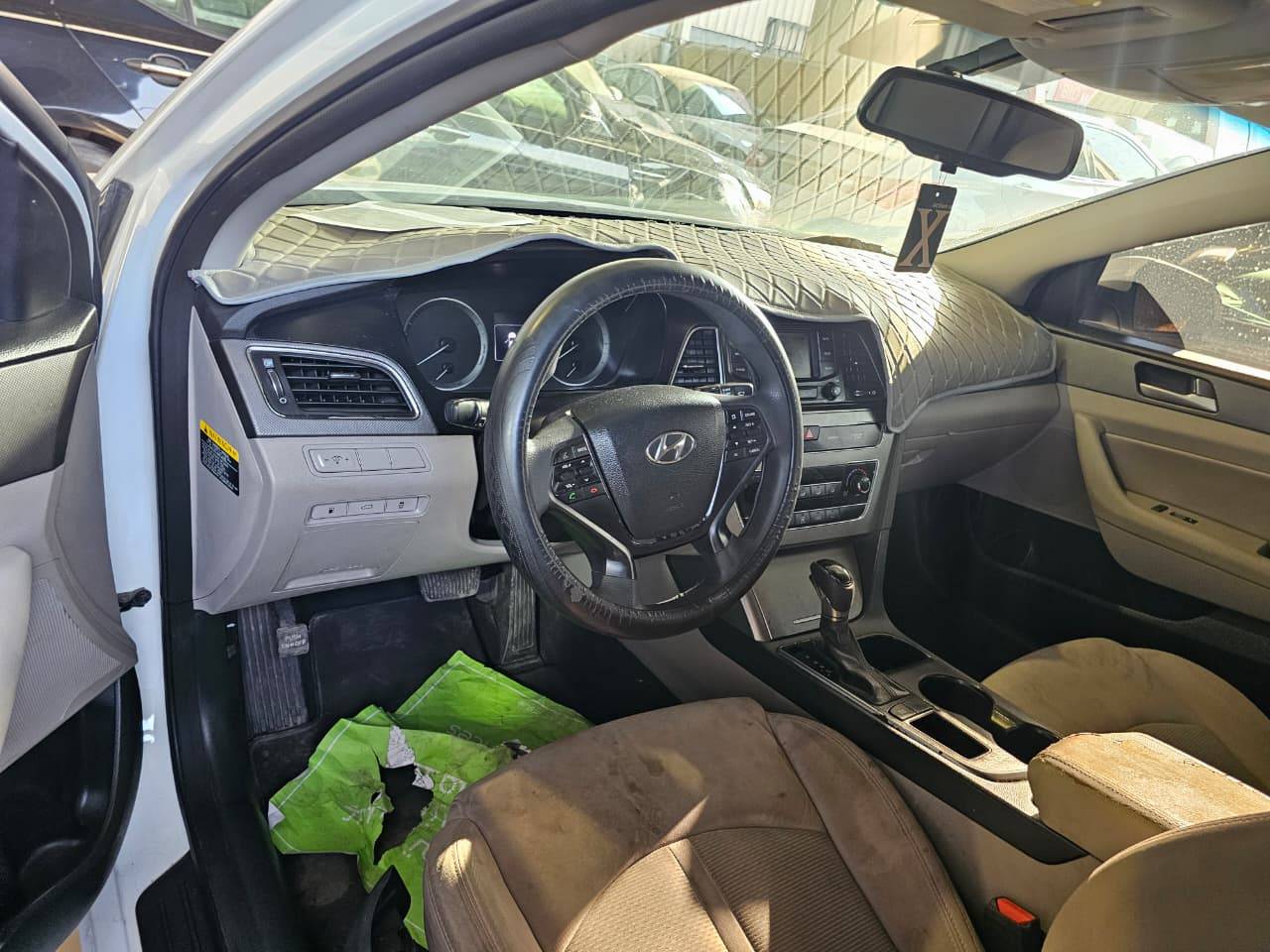 2015 HYUNDAI SONATA — sold — 160345 Miles — Lot FH212591 — Main - Marhaba Auctions Used Cars - Image 6