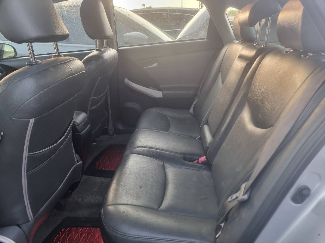 2013 TOYOTA PRIUS — 215372 Miles — Lot D5576304 - Marhaba Auctions Used Cars - Image 5
