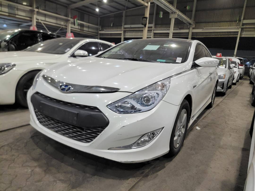 HYUNDAI SONATA 2012 - Marhaba Auction Used Cars - Image 4