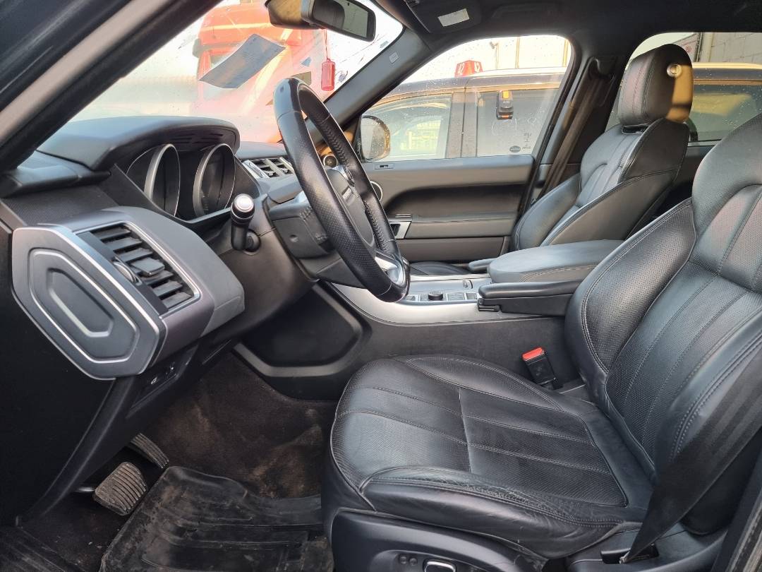 2014 LAND ROVER RANGE ROVER SPORT HSE — 127851 Miles — Lot EA337541 — Ind. 12 - Marhaba Auctions Used Cars - Image 8